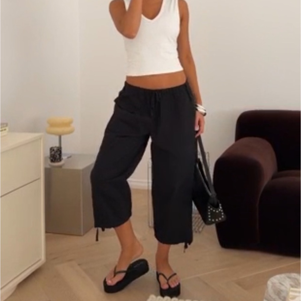 WHITEFOX capri pants